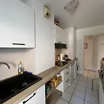 Le Fidji, T2, 50m2, 4 Personnes, Proche De Tout, C Saint-Raphaël