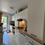 Le Fidji, T2, 50m2, 4 Personnes, Proche De Tout, C Appartement