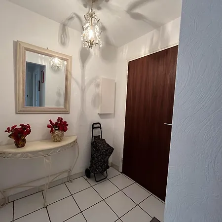 Le Fidji, T2, 50m2, 4 Personnes, Proche De Tout, C Appartamento Saint-Raphaël